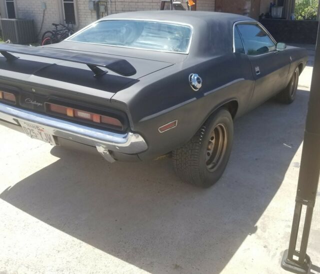 Dodge Challenger 1971 image number 25