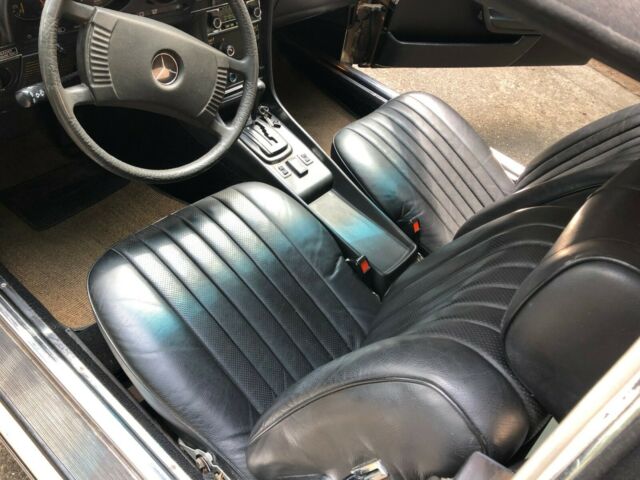 Mercedes-Benz SL-Class 1976 image number 14