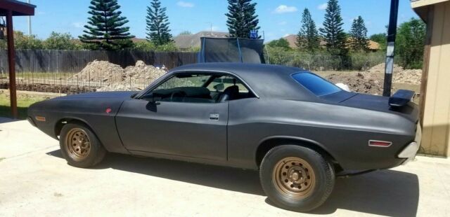 Dodge Challenger 1971 image number 0