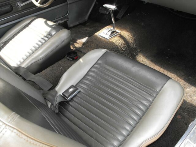 Ford Mustang 1967 image number 7