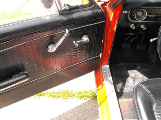 Ford Mustang 1965 image number 18