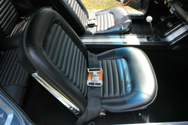 Ford Mustang 1966 image number 21