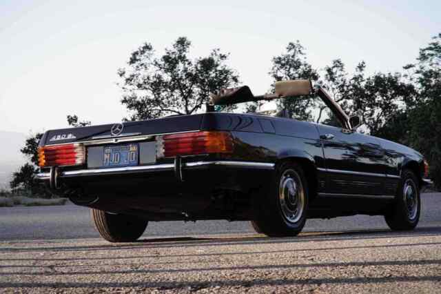 Mercedes-Benz 450SL 1973 image number 5