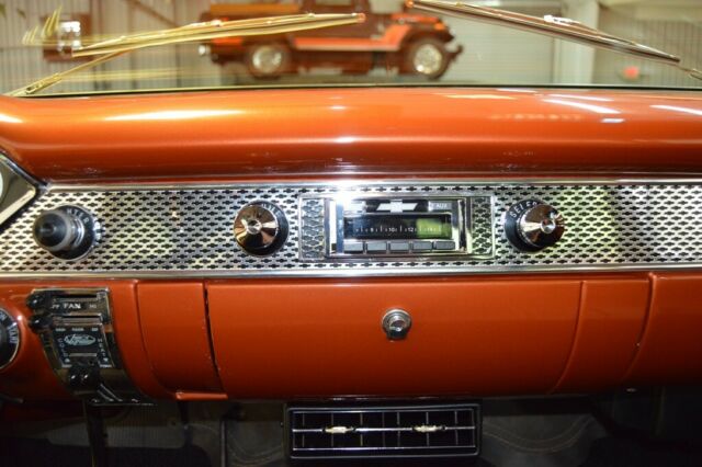 Chevrolet Bel Air/150/210 1955 image number 16