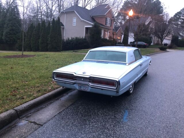 Ford Thunderbird 1966 image number 13