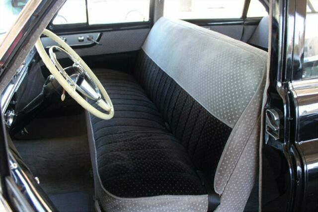 Cadillac STS 1950 image number 13