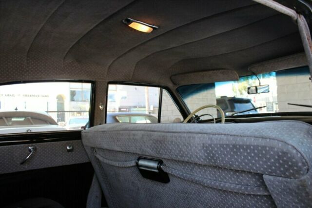 Cadillac STS 1950 image number 15