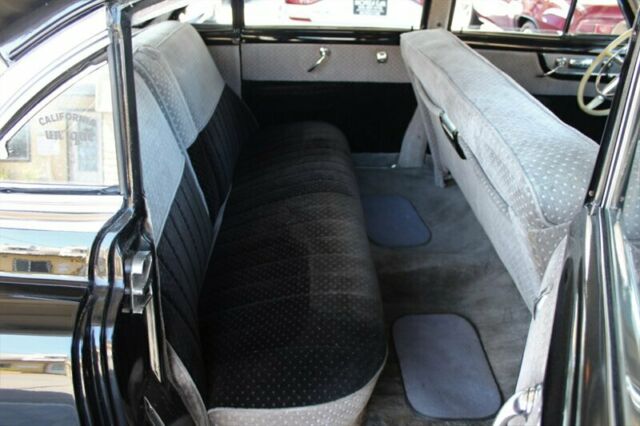 Cadillac STS 1950 image number 40