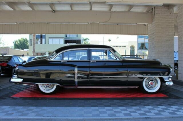 Cadillac STS 1950 image number 6