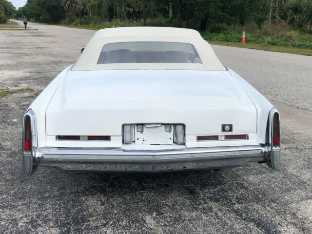 Cadillac Eldorado 1975 image number 10