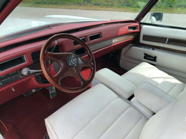 Cadillac Eldorado 1975 image number 15