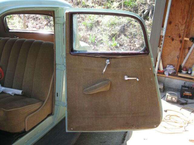 Ford Deluxe 1934 image number 6
