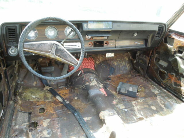 Oldsmobile Cutlass 1971 image number 26