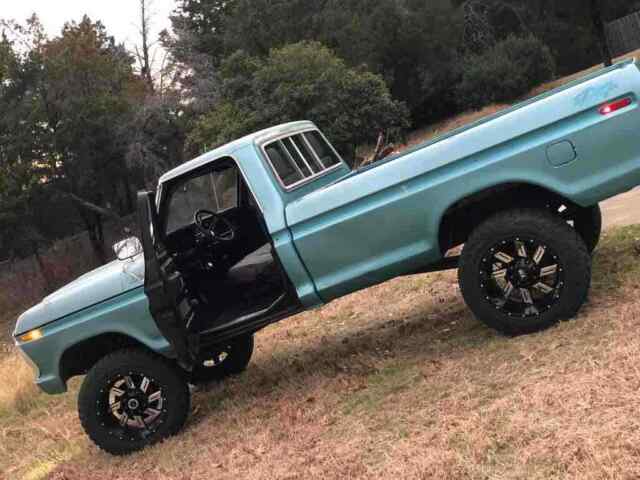 Ford F150 1977 image number 22