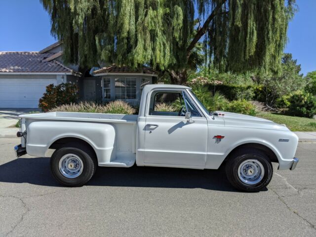 Chevrolet C-10 1967 image number 1