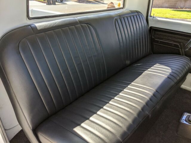 Chevrolet C-10 1967 image number 11