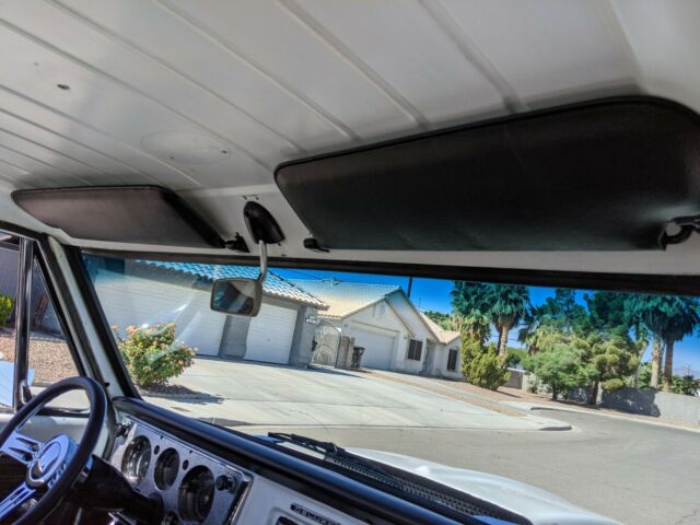 Chevrolet C-10 1967 image number 12