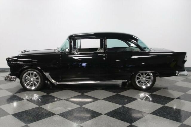 Chevrolet Bel Air/150/210 1955 image number 2