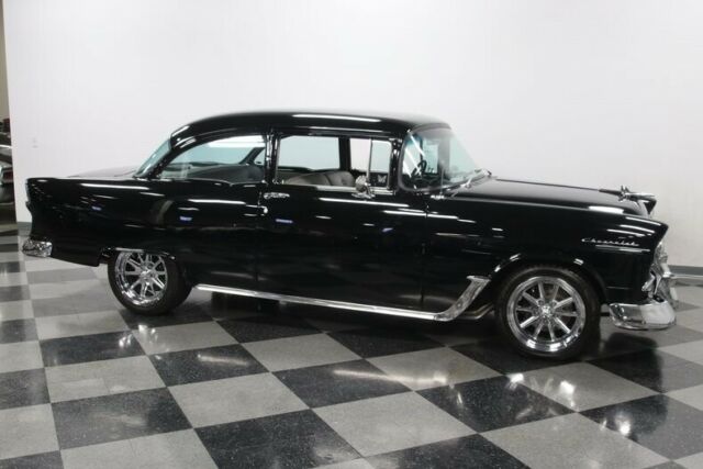 Chevrolet Bel Air/150/210 1955 image number 40