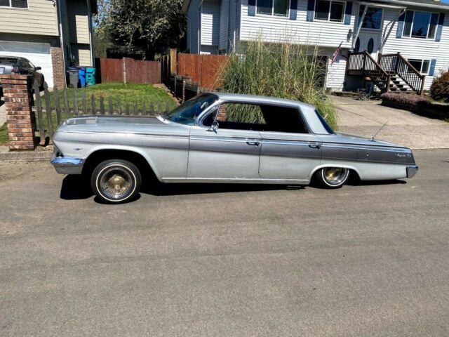 Chevrolet Impala 1962 image number 2