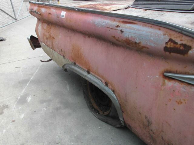 Ford Fairlane 1959 image number 22