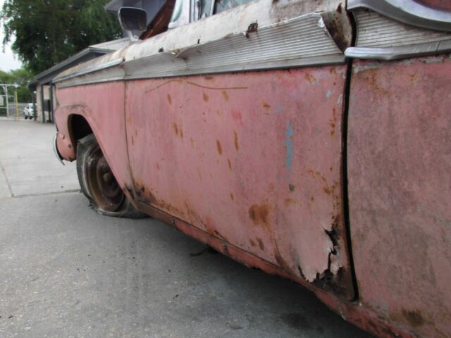 Ford Fairlane 1959 image number 31