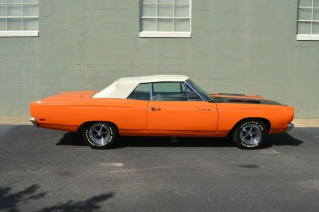 Plymouth Road Runner 1969 image number 11