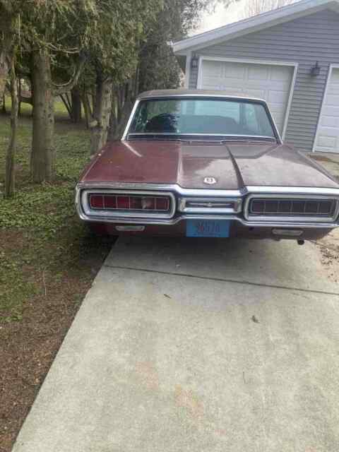 Ford Thunderbird 1965 image number 2