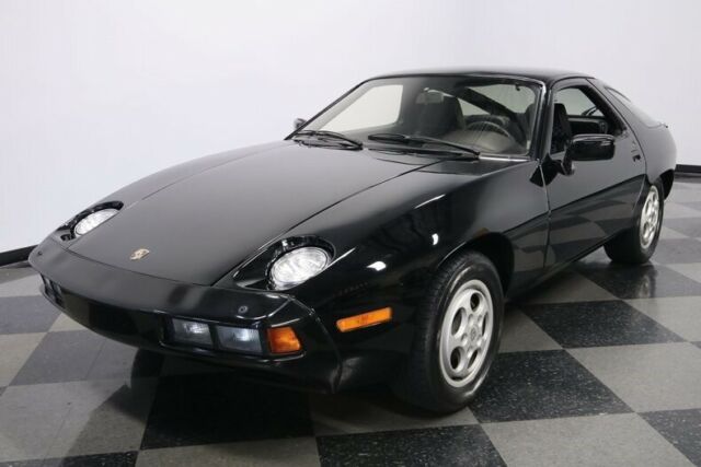 Porsche 928 1978 image number 5