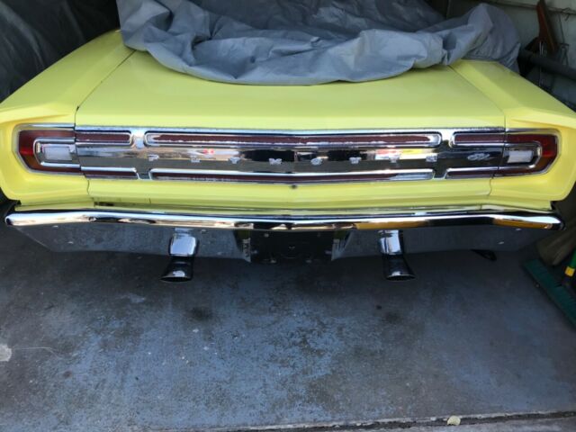 Plymouth GTX 1968 image number 23