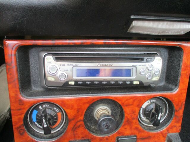 MG MGB 1979 image number 18