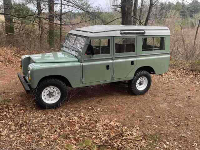 Land Rover Series III 1979 image number 6