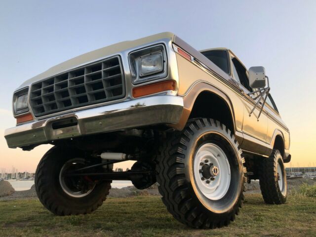 Ford Bronco 1979 image number 0