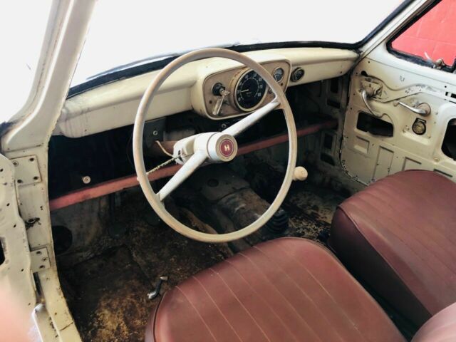 Hillman HUSKY 1963 image number 33