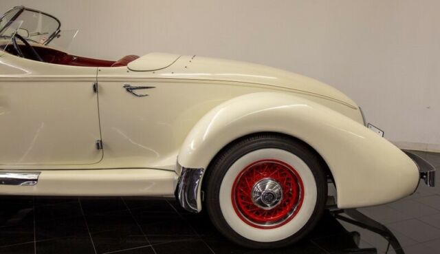Cord 866 Boattail Speedster 1976 image number 31