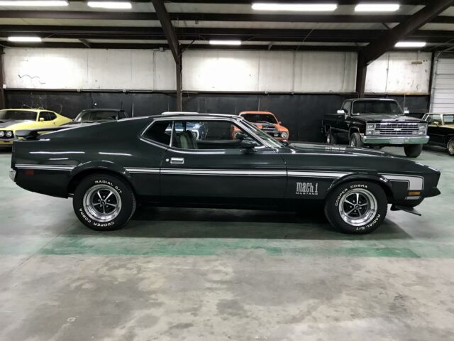Ford Mustang 1972 image number 5