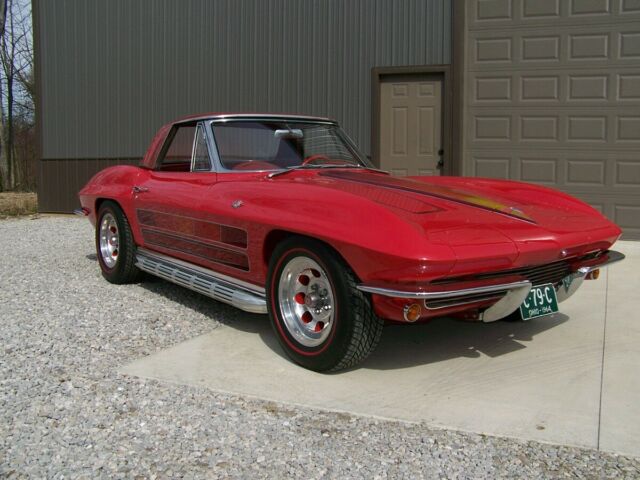Chevrolet Corvette 1964 image number 25