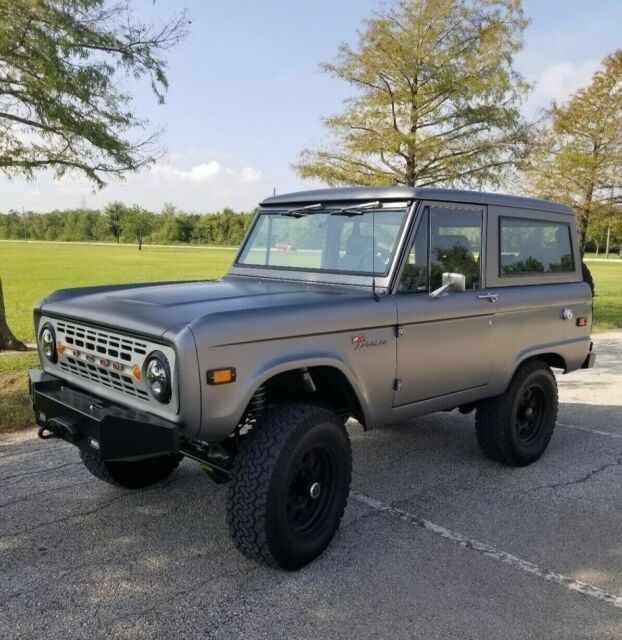 Ford Bronco 1974 image number 24