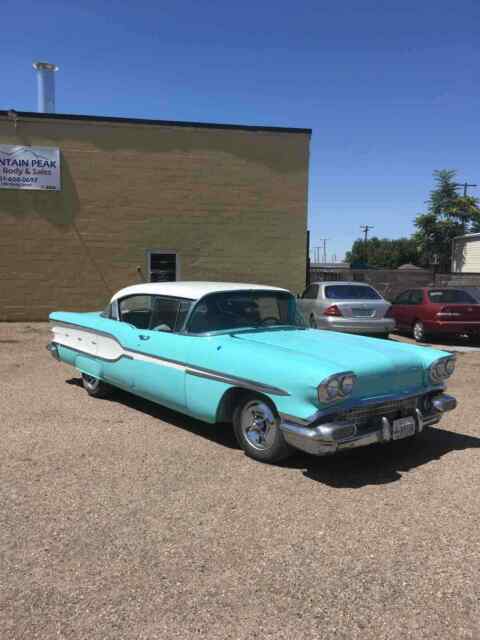 Pontiac Chieftain 1958 image number 1