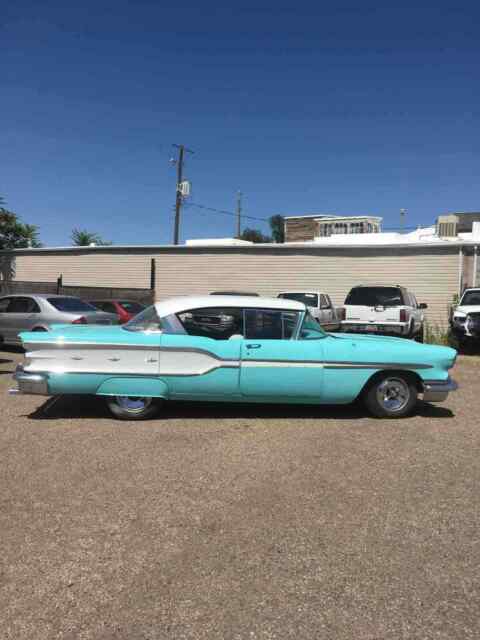 Pontiac Chieftain 1958 image number 25