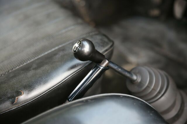 Porsche 911 1971 image number 38