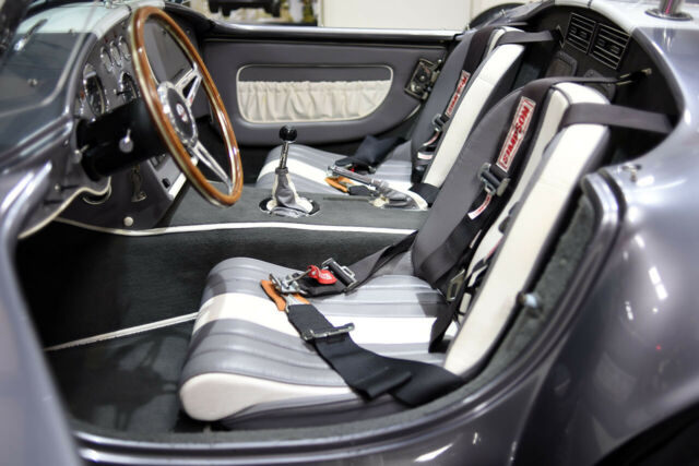 Shelby Cobra 1965 image number 10