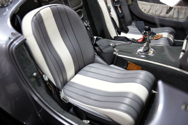 Shelby Cobra 1965 image number 38