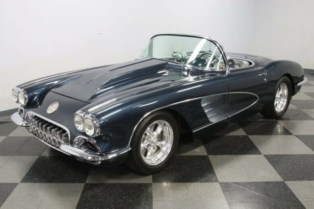 Chevrolet Corvette 1959 image number 5