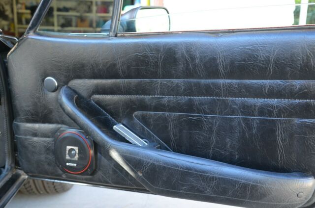 De Tomaso Pantera 1972 image number 33