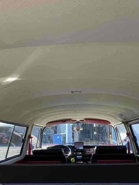Volkswagen Vanagon 1976 image number 43
