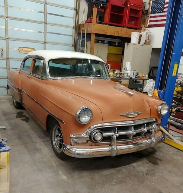 Chevrolet Bel Air/150/210 1953 image number 24