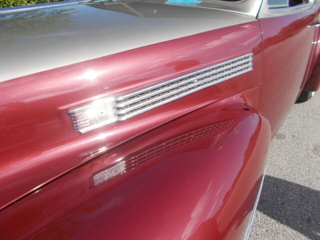 Cadillac Series 62 1941 image number 14