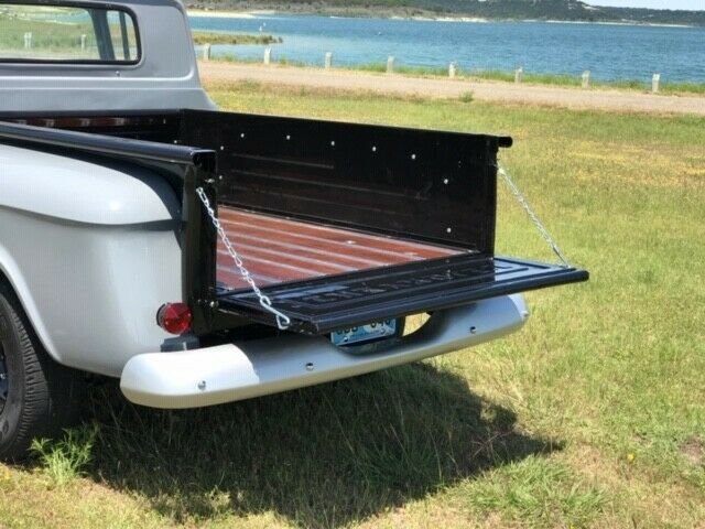 Chevrolet C-10 1963 image number 35