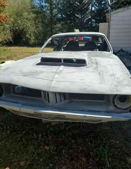 Plymouth Barracuda 1974 image number 1